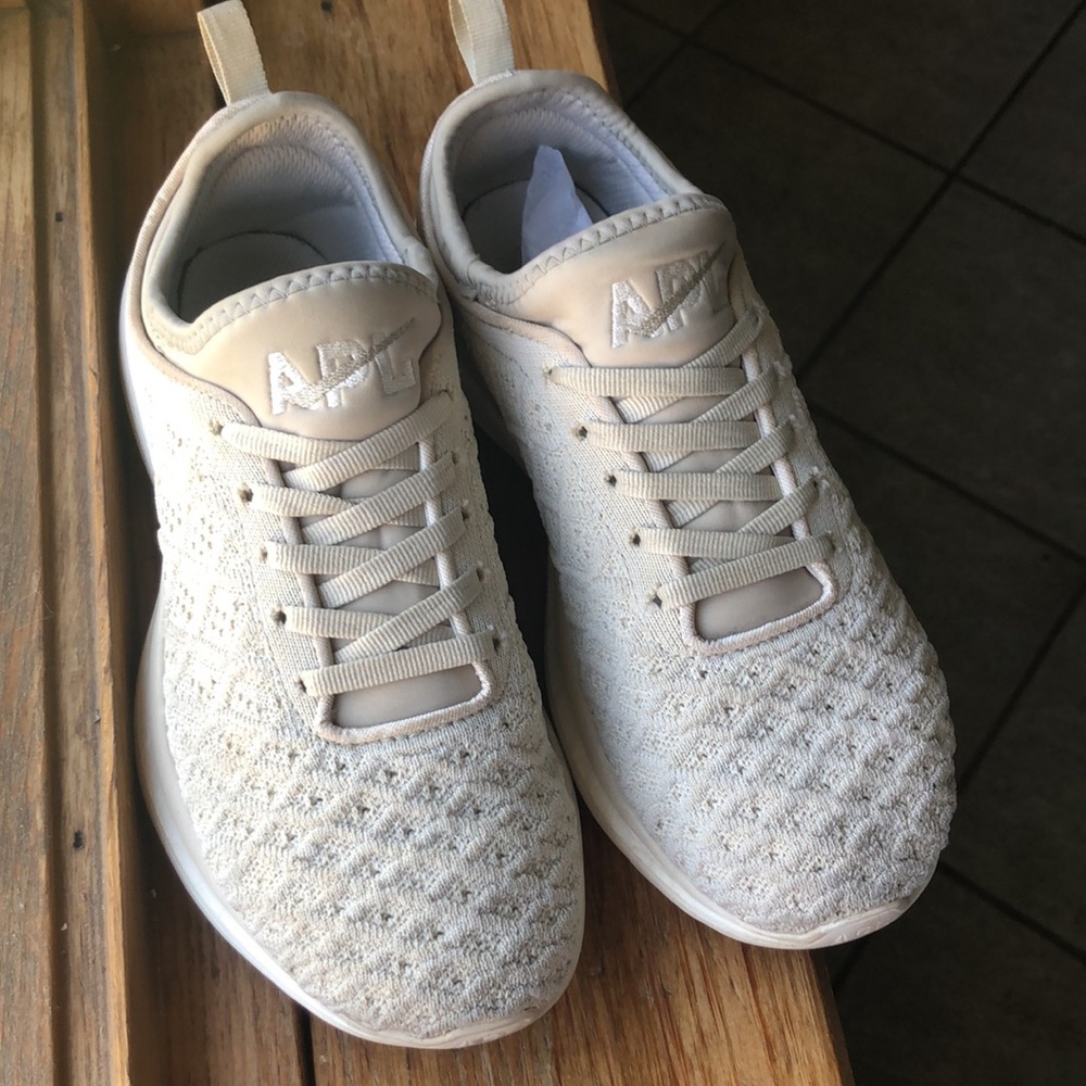 APL TECHLOOM Phantom